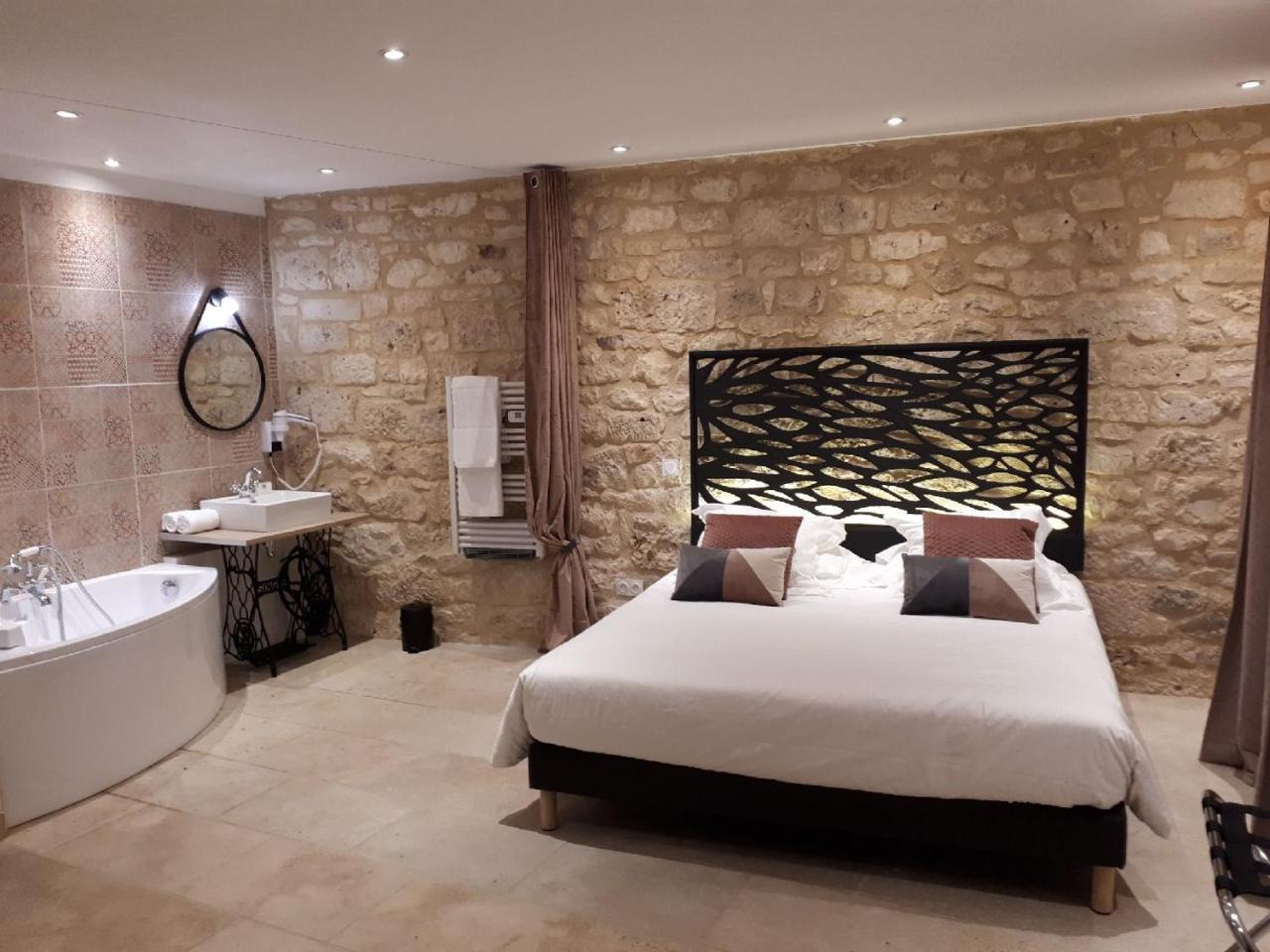 La Tissandiere Hotel Lalbenque Εξωτερικό φωτογραφία